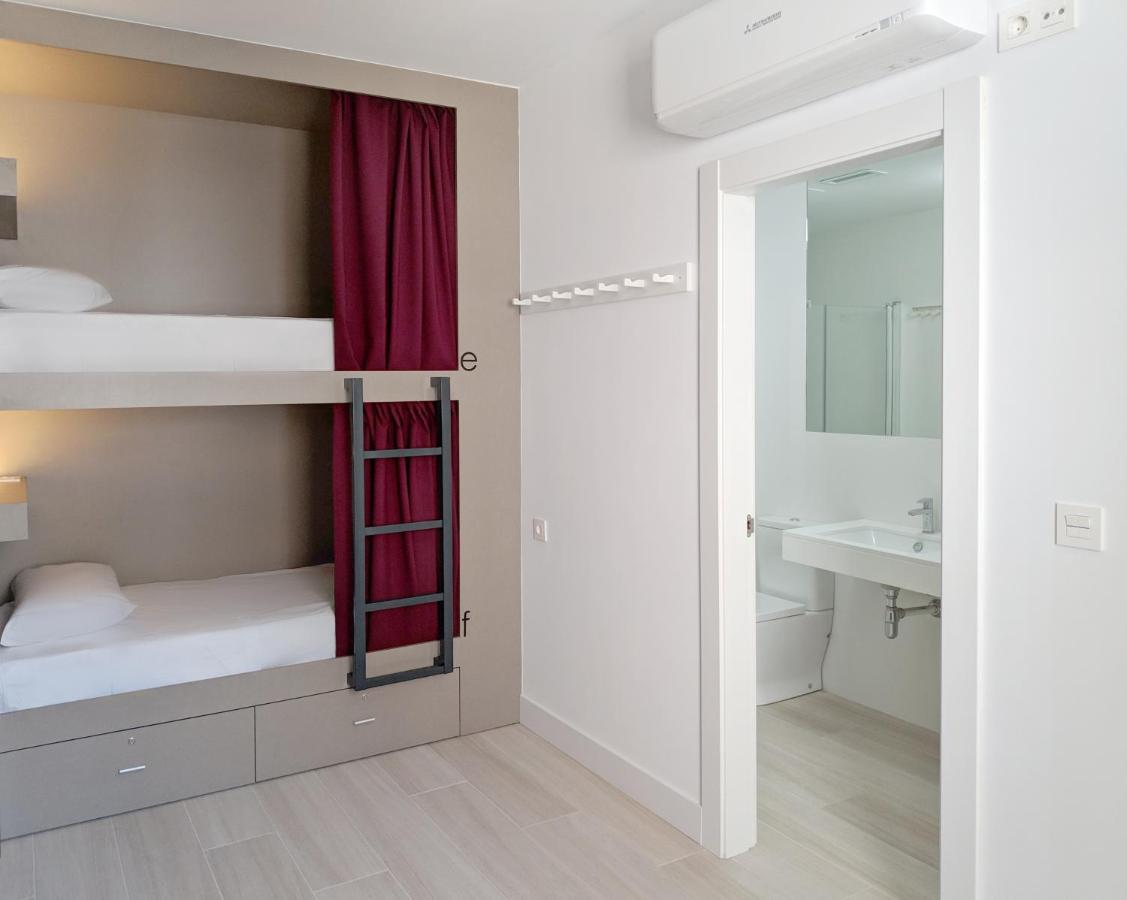 גרנדה Broz Hostel מראה חיצוני תמונה